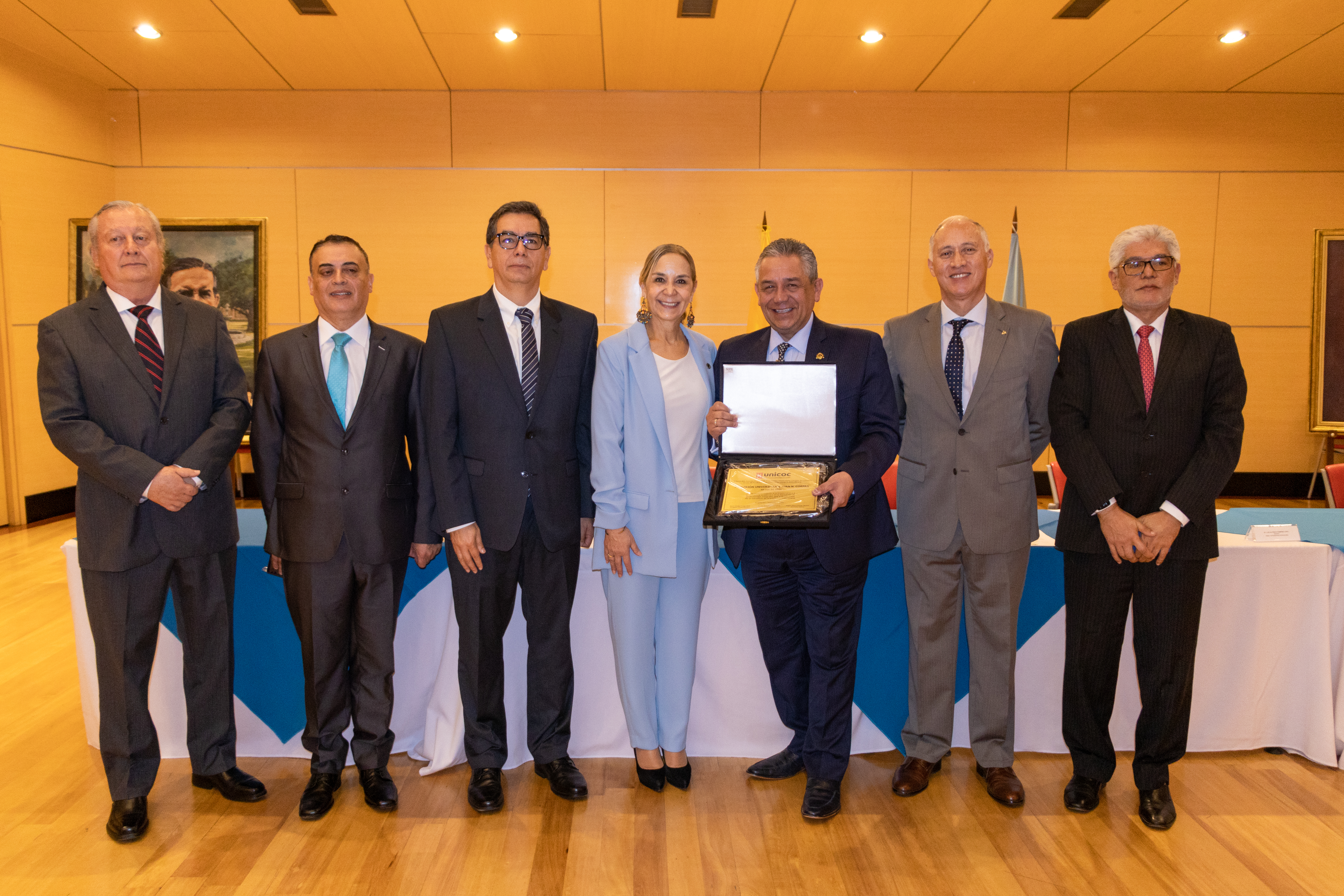 Entrega de Placa UNICOC + CORPAS (9)