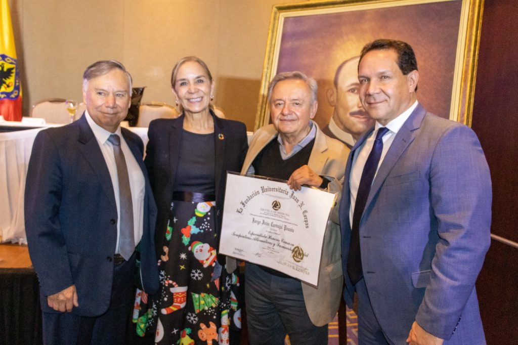 Ceremonia de Grados TAFV 2022-2 (12)