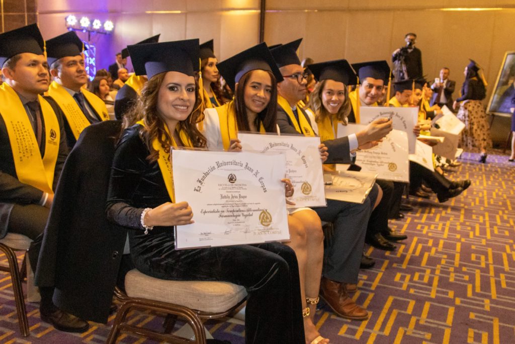 Ceremonia de Grados TAFV 2022-2 (5)