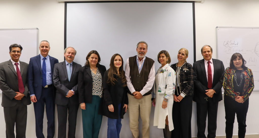 Foro de Salud - ESIC y MAestría en Salud Pública (1)